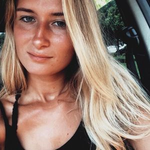 Meet your Posher, Katlyn